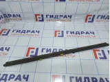 Накладка стекла переднего левого Hyundai Starex (A1) 82210-4A000
