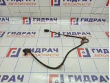 Датчик ABS задний правый Hyundai Starex (A1) 95625-4A365