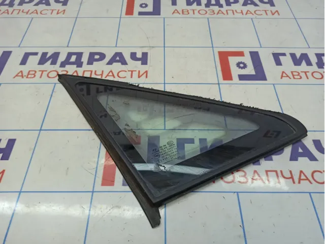 Стекло кузовное глухое правое Hyundai Starex (A1) 86180-4A110