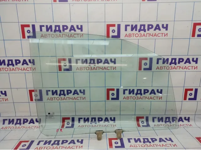 Стекло двери передней правой Hyundai Starex (A1) 82420-4A030
