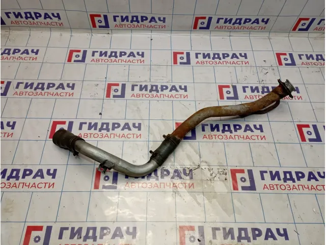 Горловина топливного бака Hyundai Starex (A1) 31120-4A000