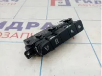 Блок кнопок Hyundai Tucson 93310N90104X