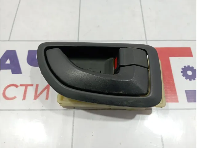 Ручка двери внутренняя правая Hyundai Tucson (JM) 826202E000WK