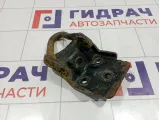 Крюк буксировочный передний левый Hyundai Tucson (JM) 64677-2E000