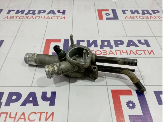 Корпус термостата Hyundai Tucson (JM) 25600-23650