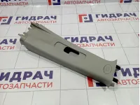 Обшивка стойки средней правой верхняя Hyundai Tucson (JM) 858402E200QS