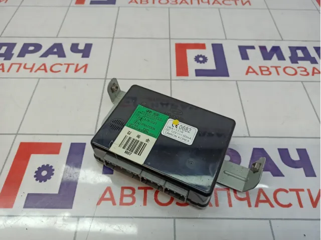 Блок электронный Hyundai Tucson (JM) 95400-2E213