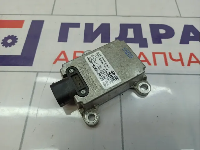 Блок электронный Hyundai Tucson (JM) 95690-2E310