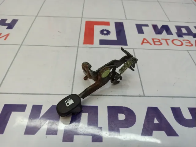 Ручка открывания лючка бензобака Hyundai Tucson (JM) 81570-2E000