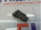 Кнопка противотуманки передней Hyundai Tucson (JM) 937402E001CA
