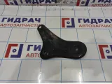 Кронштейн передней балки левый Hyundai Tucson (JM) 62476-2E000