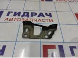 Кронштейн крепления крыла правый Hyundai Tucson (JM)