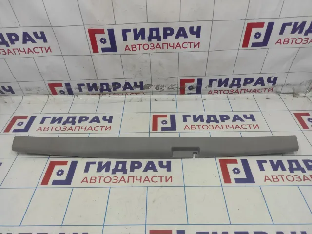 Обшивка двери багажника верхняя Hyundai Tucson (JM) 81760-2E000QS