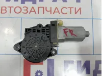 Моторчик стеклоподъемника передний правый Hyundai Tucson (JM) 82460-2E000
