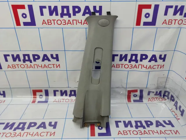 Обшивка стойки средней правой верхняя Hyundai Tucson (JM) 858402E000QS