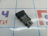 Кнопка обогрева переднего стекла Hyundai Tucson (JM) 937202E100CA