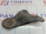 Кронштейн передней балки левый Hyundai Tucson (JM) 62476-2E100