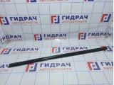 Накладка стекла переднего левого Hyundai Tucson (JM) 82210-2E000