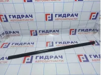 Накладка стекла переднего левого Hyundai Tucson (JM) 82210-2E000