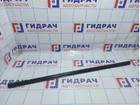 Накладка стекла заднего правого Hyundai Tucson (JM) 83220-2E000