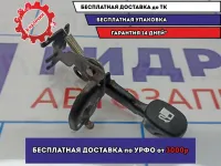 Ручка открывания лючка бензобака Hyundai Tucson (JM) 81570-2E000.