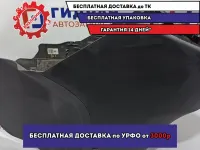 Консоль Hyundai Tucson (JM) 846102E300WK. Царапины.