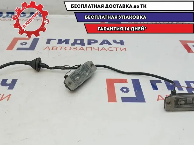 Фонарь подсветки номера Hyundai Tucson 92501-2E000.