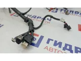 Клемма аккумулятора плюс Hyundai Tucson 91850-2E021.