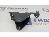 Кронштейн КПП передний Hyundai Tucson 43175-39551.