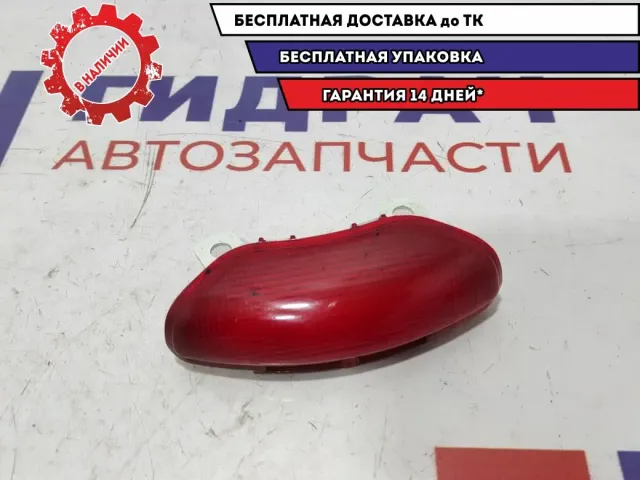 Отражатель в обшивку двери переднюю правую Hyundai Tucson 92640-2E010.