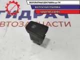 Кнопка обогрева сиденья левого Hyundai Tucson 93320-2E001CA.