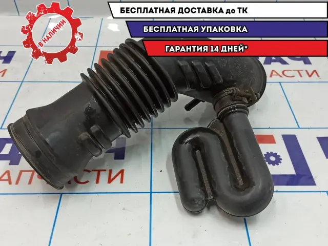 Патрубок воздушного фильтра Hyundai Tucson 28140-1F080.
