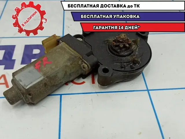 Моторчик стеклоподъемника Hyundai Tucson 82460-2E000. Передней правой двери.
