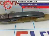Ручка двери передней наружная правая Hyundai Tucson 826602E020CA.