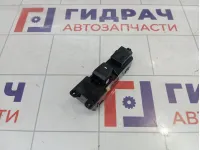 Кнопка стеклоподъемника Hyundai Tucson (TL) 93575D30214X