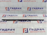 Накладка стекла переднего левого Hyundai Tucson (TL) 82210D3001