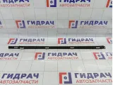 Накладка стекла переднего левого Hyundai Tucson (TL) 82210D3001