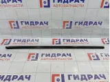 Накладка стекла переднего правого Hyundai Tucson (TL) 82220D3001