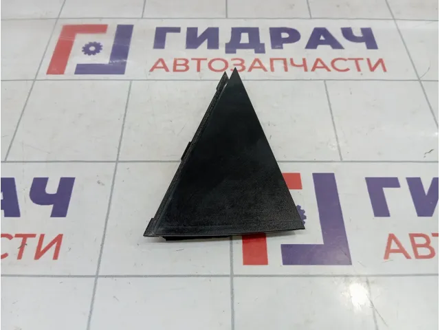 Накладка двери задней правой Hyundai Tucson (TL) 83840D7000