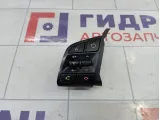 Блок кнопок в рулевое колесо Hyundai Tucson (TL) 96710D75104X