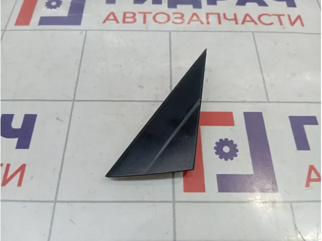 Накладка крыла переднего левого Hyundai Tucson (TL) 86180D3000