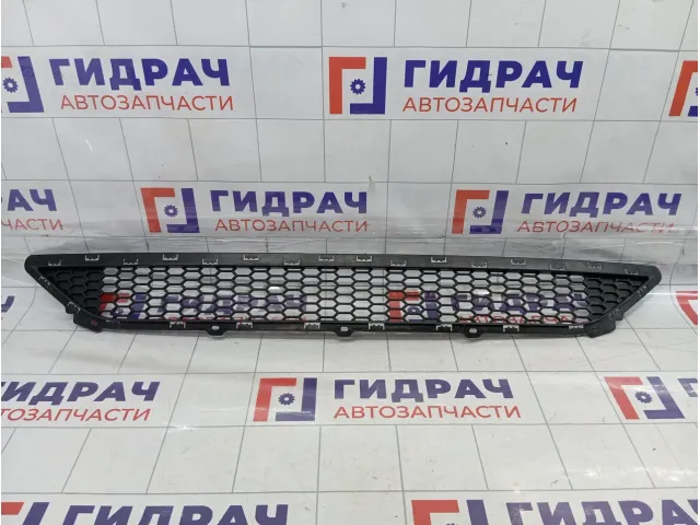Решетка в бампер центральная Hyundai Tucson (TL) 86561D7000