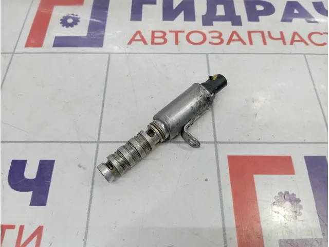 Клапан электромагнитный изменения фаз грм Hyundai Tucson (TL) 243552E100