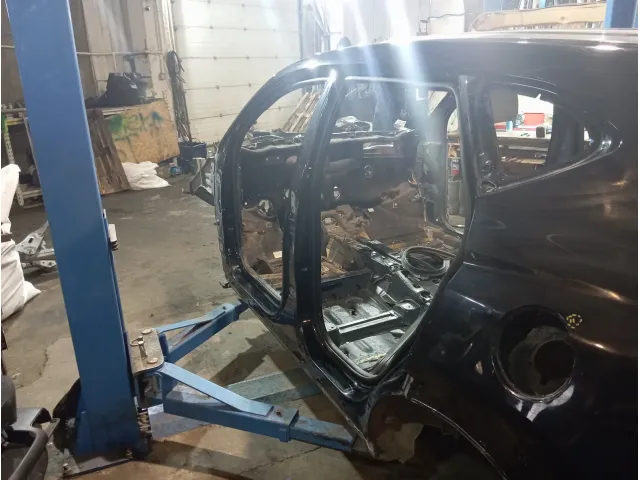 Порог со стойкой левый Hyundai Tucson (TL)