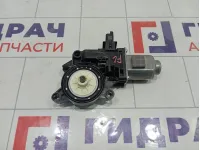 Моторчик стеклоподъемника переднего левого Hyundai Tucson (NX4) 82450N9410