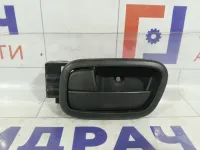 Ручка двери внутренняя передняя левая Hyundai Verna 826101E000WK