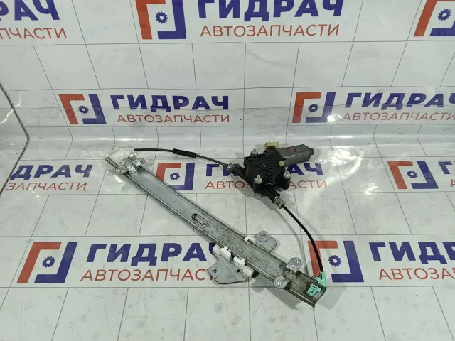 Стеклоподъемник электрический передний левый Hyundai Verna 824011G010