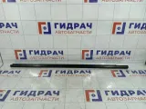 Накладка стекла переднего левого Hyundai Verna 761110P010