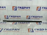 Накладка стекла переднего левого Hyundai Verna 761110P010