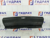 Обшивка багажника на заднюю панель Hyundai Verna 857701E000CH